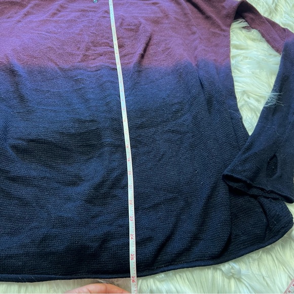 Lululemon ombré purple sweater - Picture 4 of 6